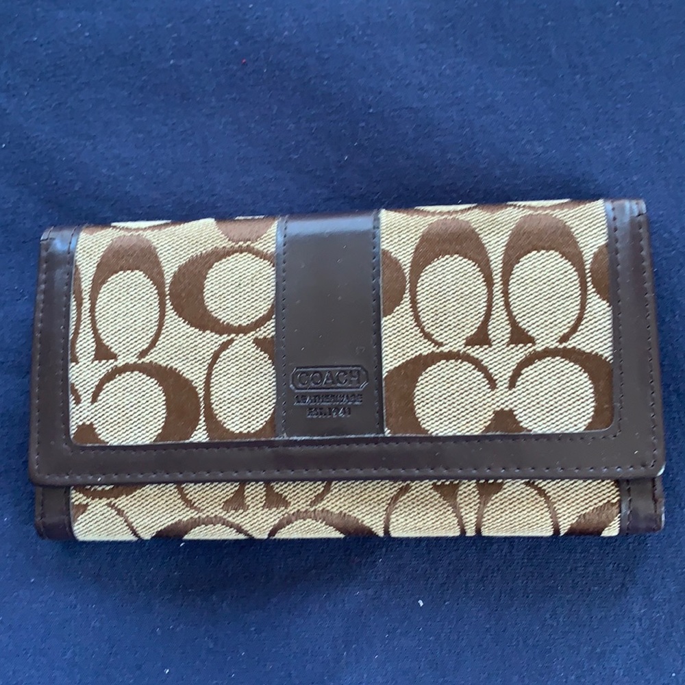Coach wallet